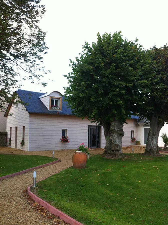 Le Petit Manoir Bed & Breakfast Farceaux Exterior foto