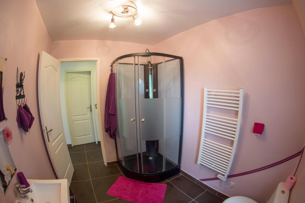 Le Petit Manoir Bed & Breakfast Farceaux Exterior foto